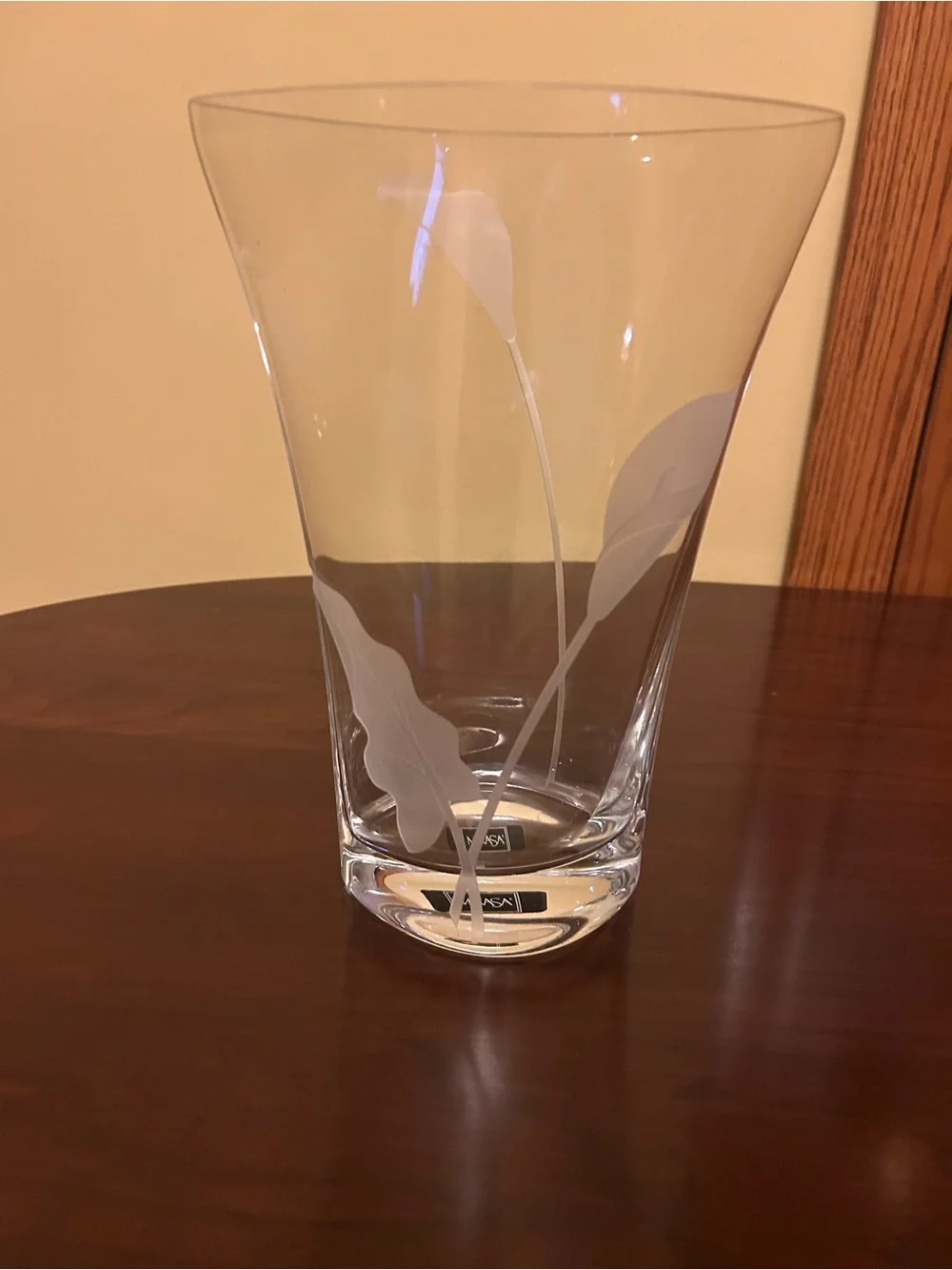 Mikasa Clear Glass Vase with Frosted Leaf Motif